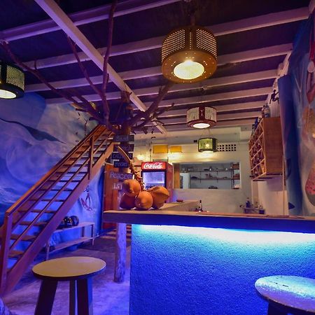Palm Leaf Surf Cafe Ξενοδοχείο Galle Εξωτερικό φωτογραφία
