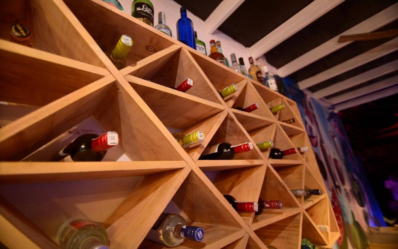 Palm Leaf Surf Cafe Ξενοδοχείο Galle Εξωτερικό φωτογραφία